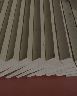 ♻️ 11 appuis de fenêtre pour une formation de zingueur chez @soli_bat33 
#ess #upcycling #travaildubois #menuisier #formation #baseduréemploi