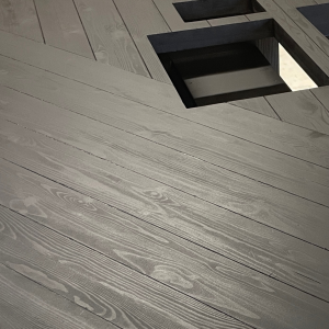 Bureau issu de parquet